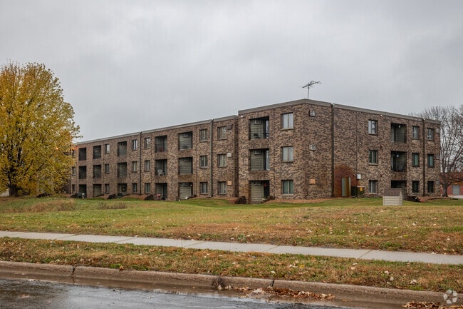 Meadows Condominiums