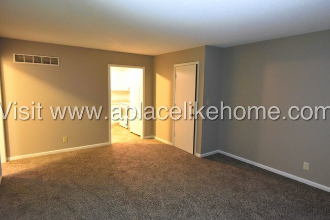 Building Photo - 1606 N. 63rd Pl. KCK