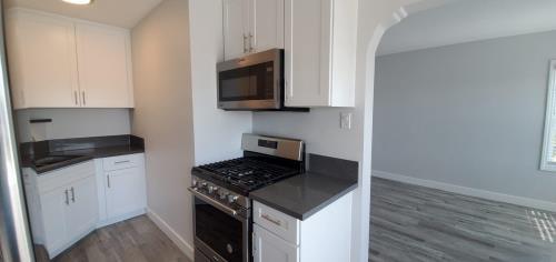 Foto del edificio - 6215 Cedar St
