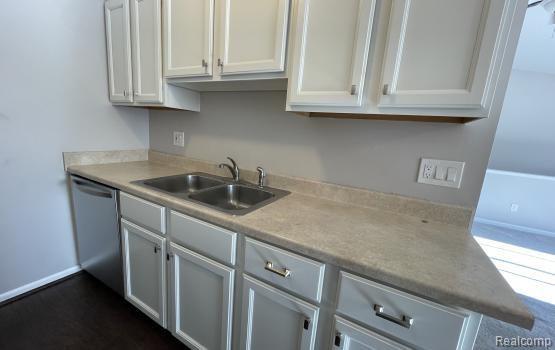 Foto del edificio - 27595 Harrison Woods Ln