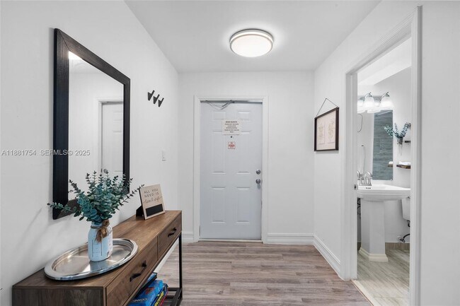 Foto del edificio - 1850 NW 92nd St