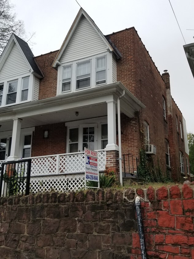 523 Beech St, Pottstown, PA 19464 Townhome Rentals in Pottstown PA