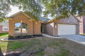 Building Photo - 9135 Edgeloch Dr