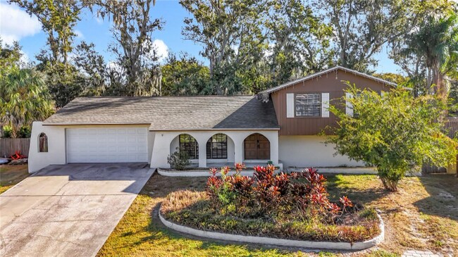 Building Photo - 632 Ephrata Dr