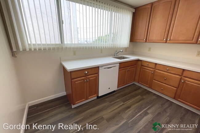Building Photo - 2 br, 1 bath House - 98 Creston Avenue
