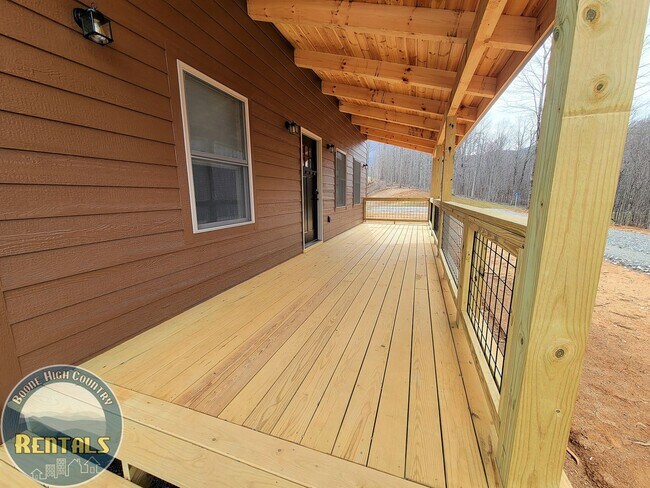 Foto del edificio - Beautiful 1bd Cabin In Trade, Tennessee