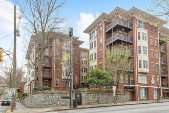 Building Photo - 850 Piedmont Ave NE