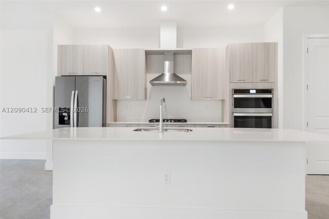 Foto del edificio - 4408 NW 80th Ave