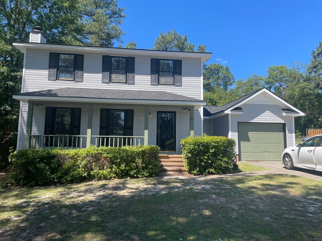 Foto principal - 3215 Bel Ridge Rd
