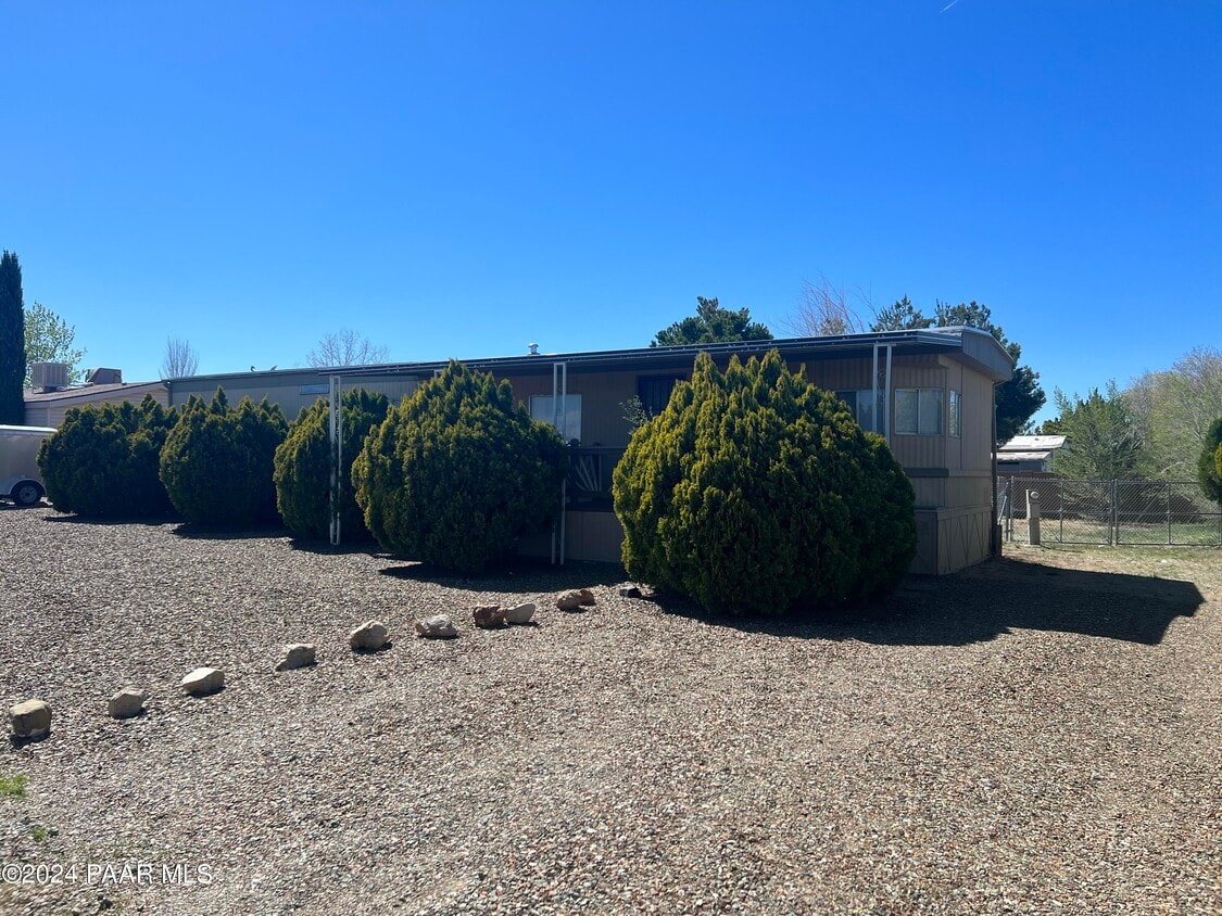 Primary Photo - 4800 N Socorro Dr