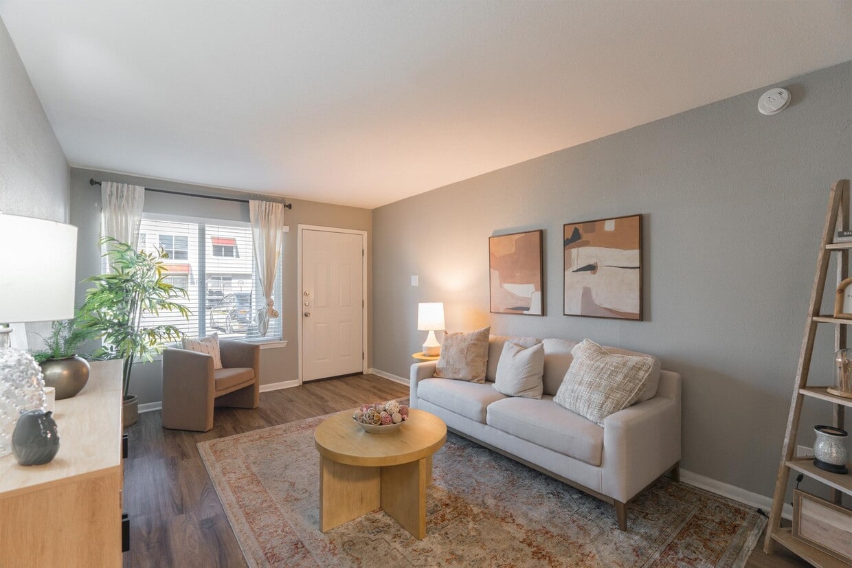 The Grand 1501 - The Grand 1501