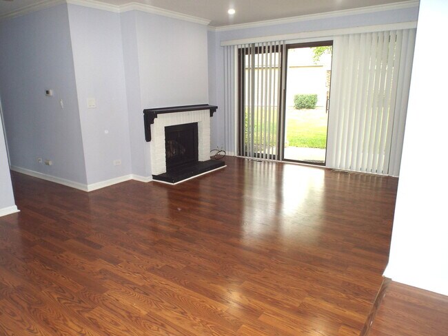 Foto del edificio - 1500 7 Pines Rd