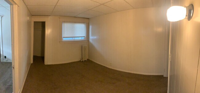 Foto del edificio - ***NO PET DOGS*** 2 Bedroom - All Utilities Included