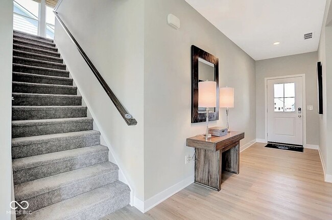 Building Photo - 1164 Beverly Pl