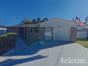 Building Photo - 1408 Highview Rd