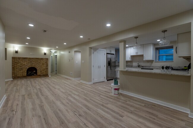 Foto del edificio - 2722 N Monticello Ave