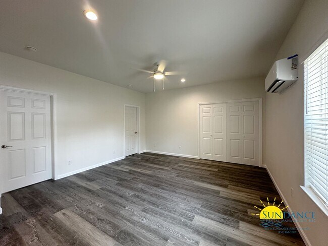 Foto del edificio - Brand-New 2-Bedroom Home in Fort Walton Be...