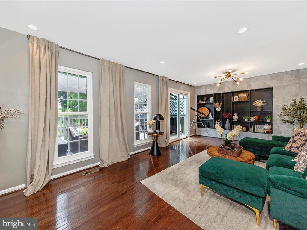 Foto principal - 9326 Taverney Terrace