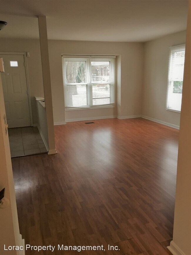 Building Photo - 3 br, 3.5 bath House - 10700 Wakeman Drive