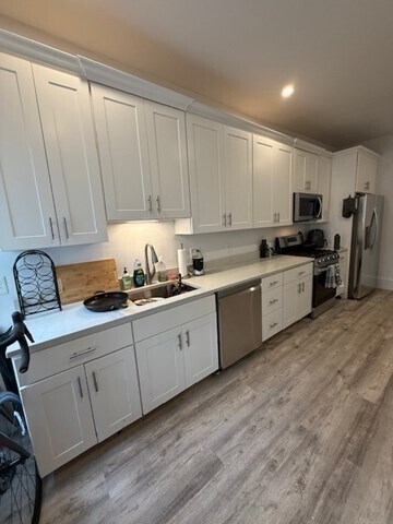 Foto del edificio - 430 E 5th St