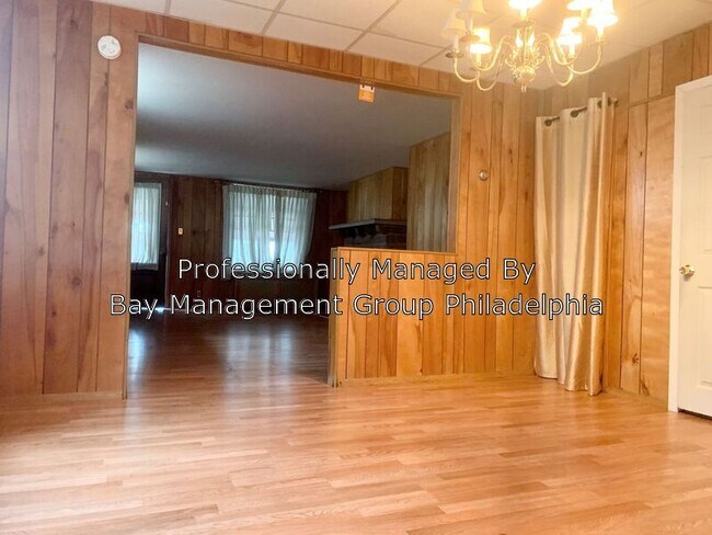 Foto del edificio - 27 N Millbourne Ave