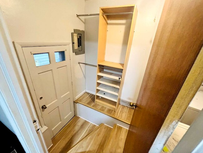 Foto del edificio - 3337 Court St