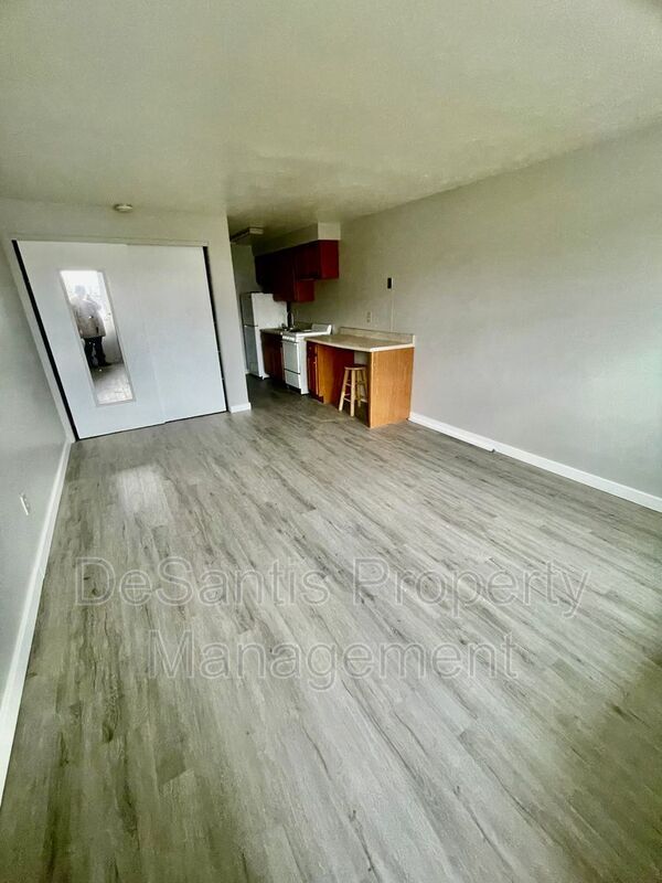 Foto del edificio - 401 Moon Clinton Rd