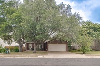 Building Photo - 2101 Deer Creek Trail