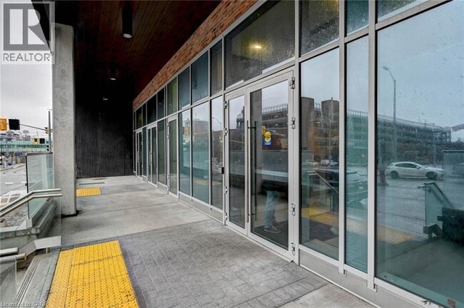 Building Photo - 60 Frederick St