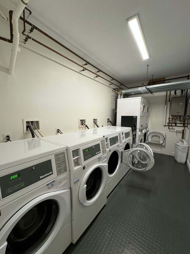 Foto del edificio - 51 Pitman St