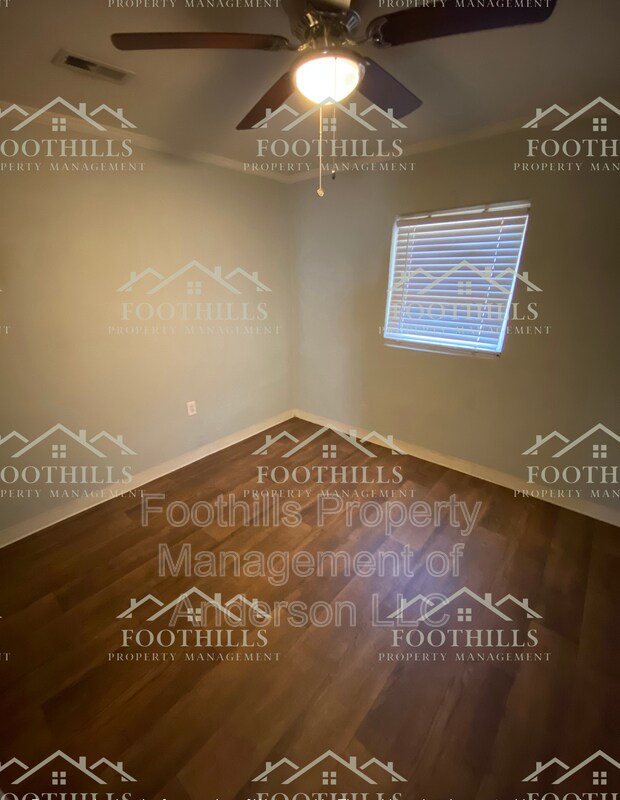 Foto del edificio - 1012 Kennedy St