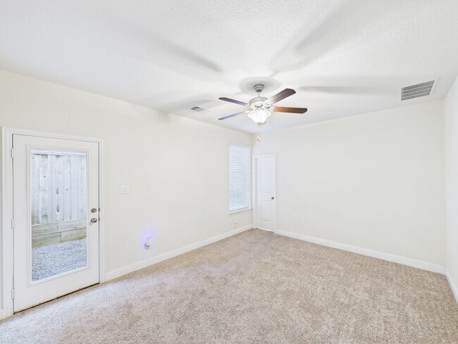 Foto del edificio - 8918 Terrace Pass Dr