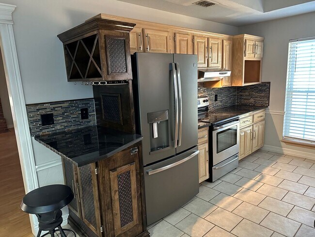 Foto del edificio - 6700 Admiral Ct