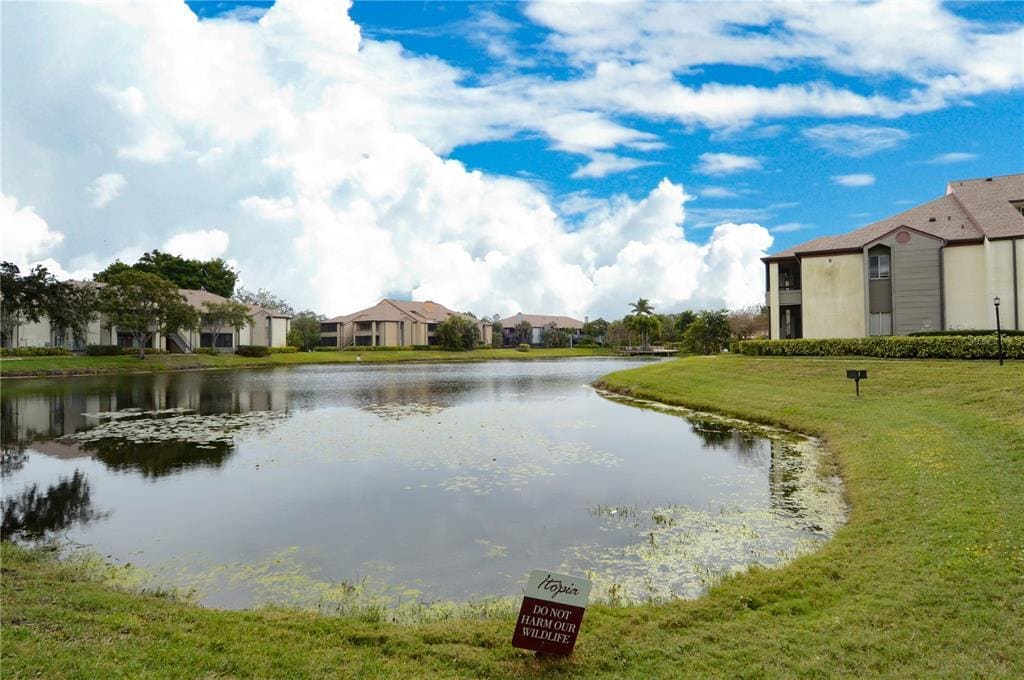 10263 Gandy Blvd N Unit 2211, Saint Petersburg, FL 33702 Condo for