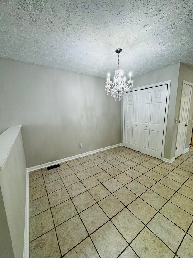 Foto del edificio - 81 Davis Mill Ct