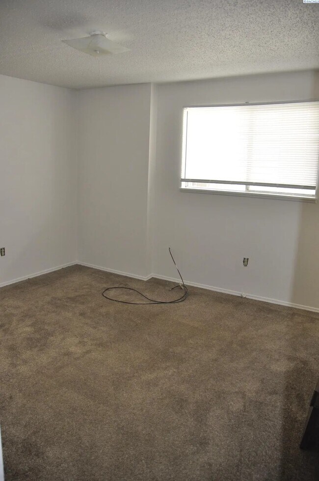 dormitorio 2 - 530 SW Summer St