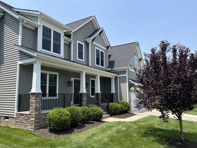 Building Photo - 3242 Barkham Dr