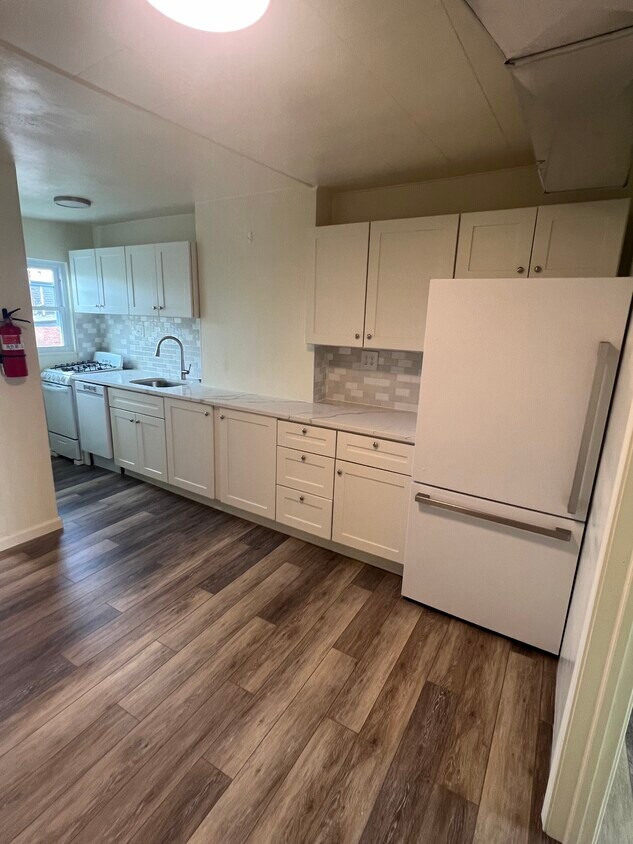 Foto principal - 364 Oakland Ave