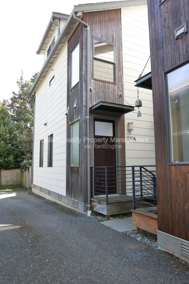 Building Photo - 839 NW 63rd St