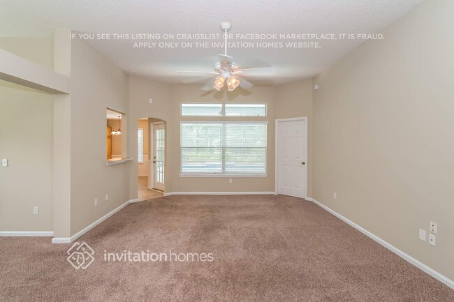 Building Photo - 752 Dewdrop Loop