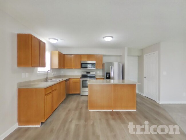 Foto del edificio - 676 Blue Meadow Dr