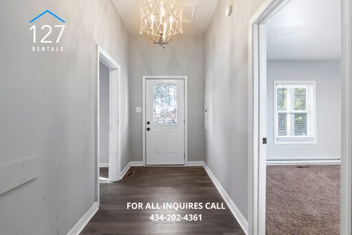 Foto del edificio - Single Family home w/ 3Beds & 1Full Bath