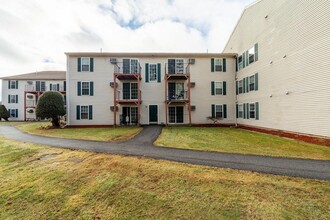 Building Photo - 1703 White Cedar Blvd