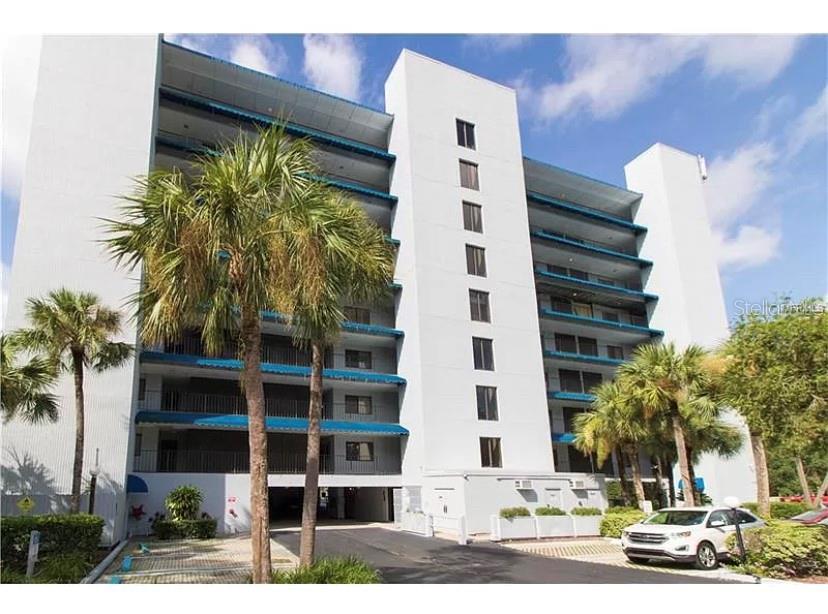 Primary Photo - 2780 N Riverside Dr