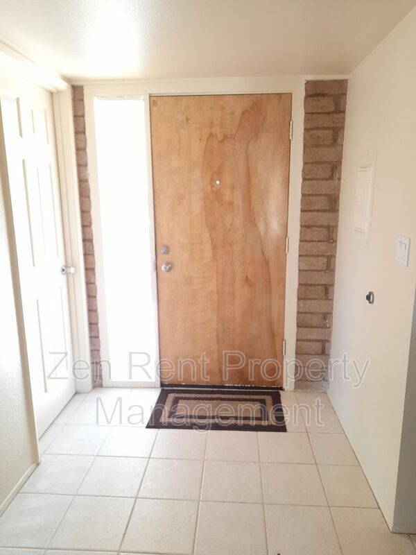 Foto del edificio - 27250 N 64th St