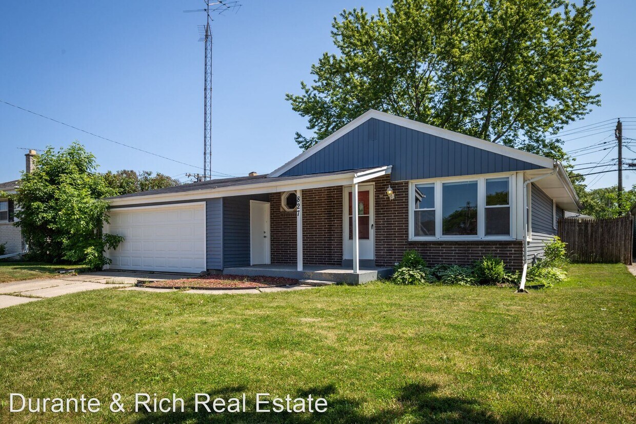 Foto principal - 3 br, 1.5 bath House - 827 3 Mile Rd