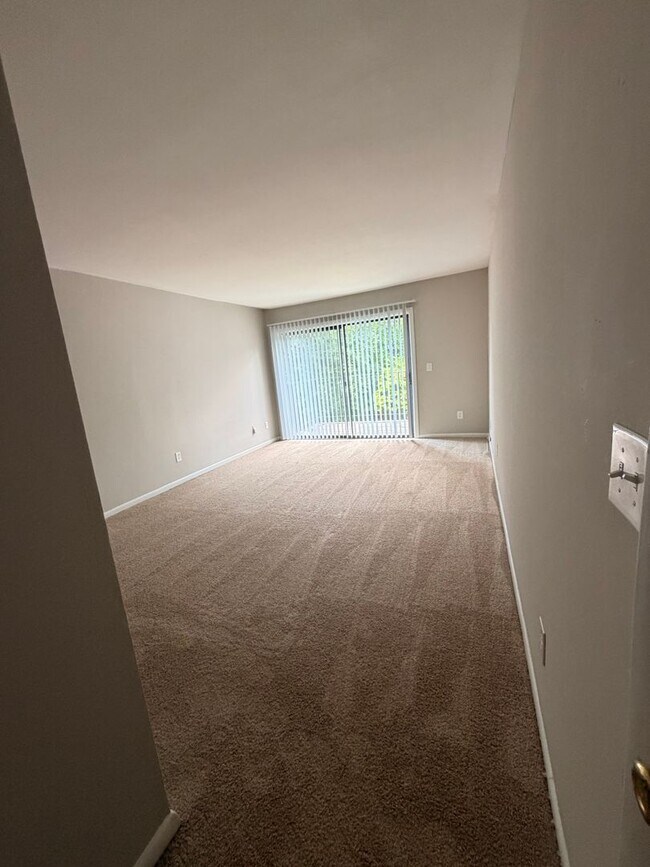 Foto del edificio - 310 Orchard Trace Ln