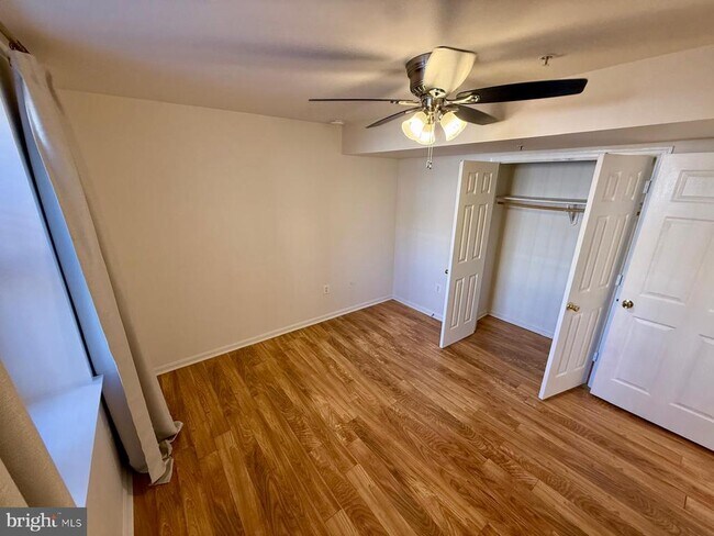 Foto del edificio - 345 Oakdale Pl NW