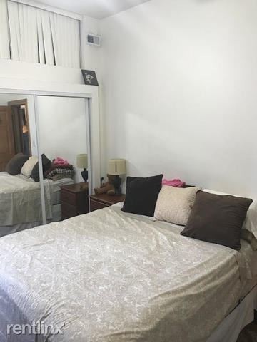 Building Photo - 2 br, 2 bath Condo - 4026 N Kenmore Ave