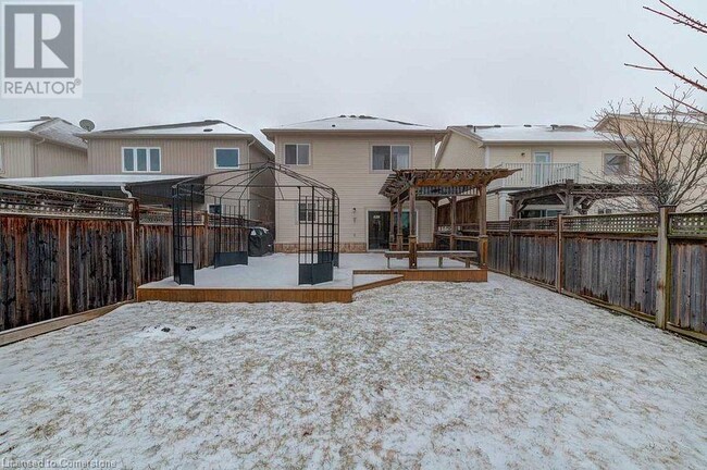 Building Photo - 131 Spring Creek Dr